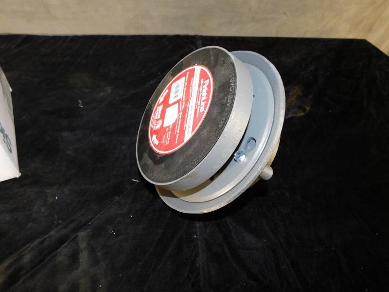 lot 9090 image: Finish Line Adjustable Drainage Drain