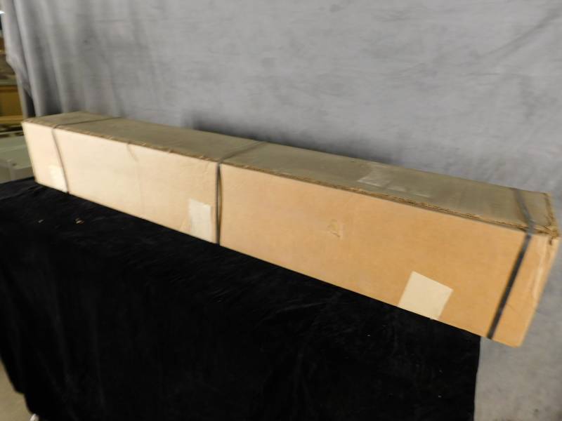 lot 8960 image: Lot of 2 Mirror Mate Mirror Frames 46 x 36