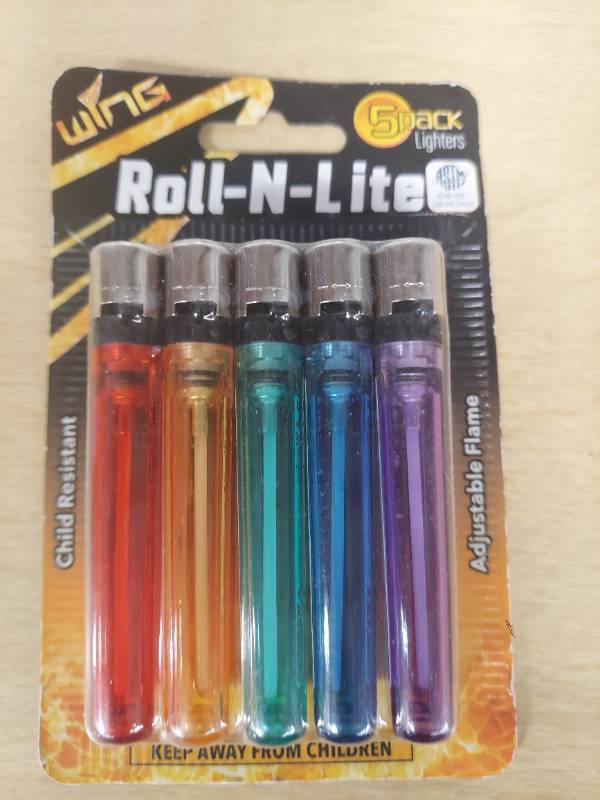 lot 2059 image: 5 pack lighters