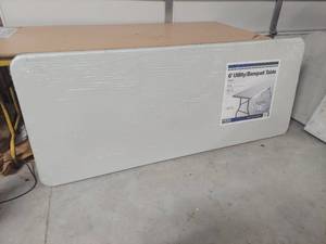 lot 1000 image: 6ft Deluxe Utility Table