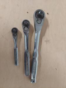 lot 1090 image: Ratchets - Kobalt 12 drive, Craftsman 38 and 14 drive