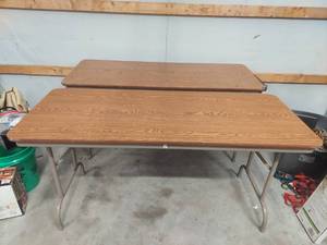 lot 1120 image: (2) 5 ft folding tables