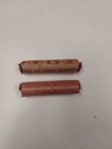 lot 1128 image: 2 Rolls of Wheat Pennies