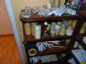 lot 1152 image: Books, candle holders, small wooden shelf