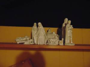 lot 1153 image: Ceramic Nativity
