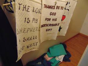 lot 1156 image: Banners, cloth napkins