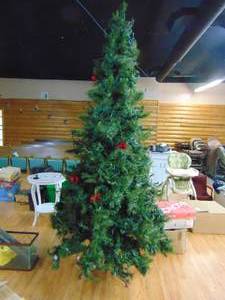lot 1173 image: 9 Christmas tree - very nice shape