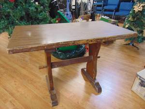 lot 1176 image: 44 X 24 table