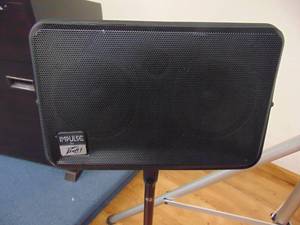 lot 1236 image: Pair of Peavey Impulse II speakers on stands