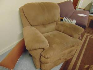 lot 1273 image: Recliner