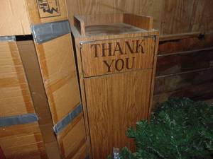 lot 1282 image: Restaurant style trash can