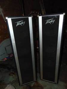 lot 1297 image: Pair of Peavey Model 412 PA column speakers