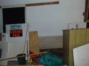 lot 1306 image: All remaining misc. lumber, plywood, light fixtures and more
