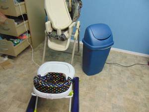 lot 1359 image: High Chair - Rolling Baby Chair and Trash Can