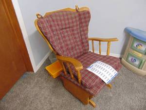 lot 1361 image: Glider Rocker