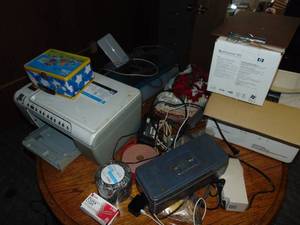 lot 1369 image: Contents of table top - printers, lunchbox and more