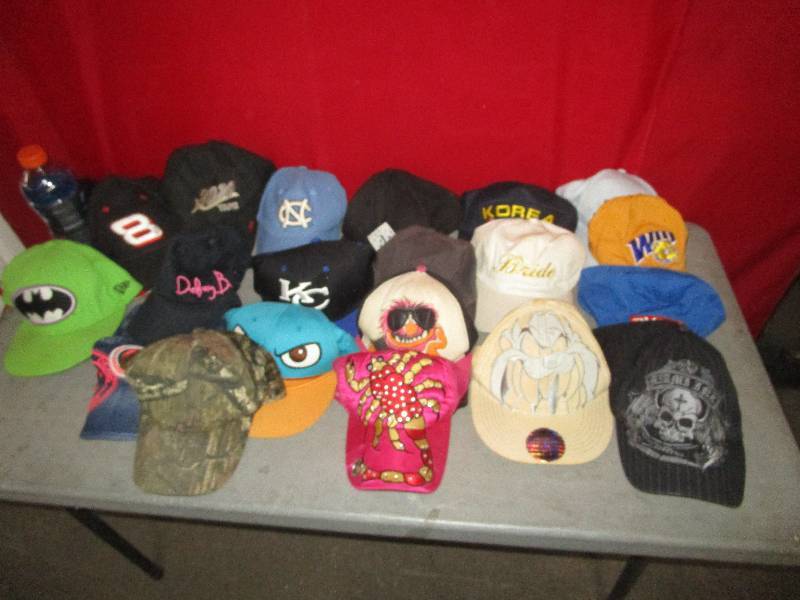 lot 4246 image: Huge Lot of Hats