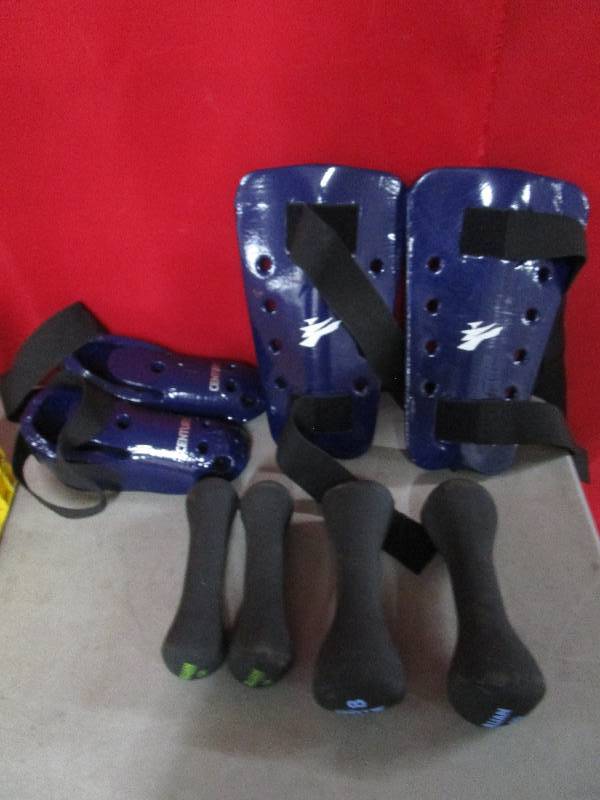 lot 4236 image: Workout Equipment