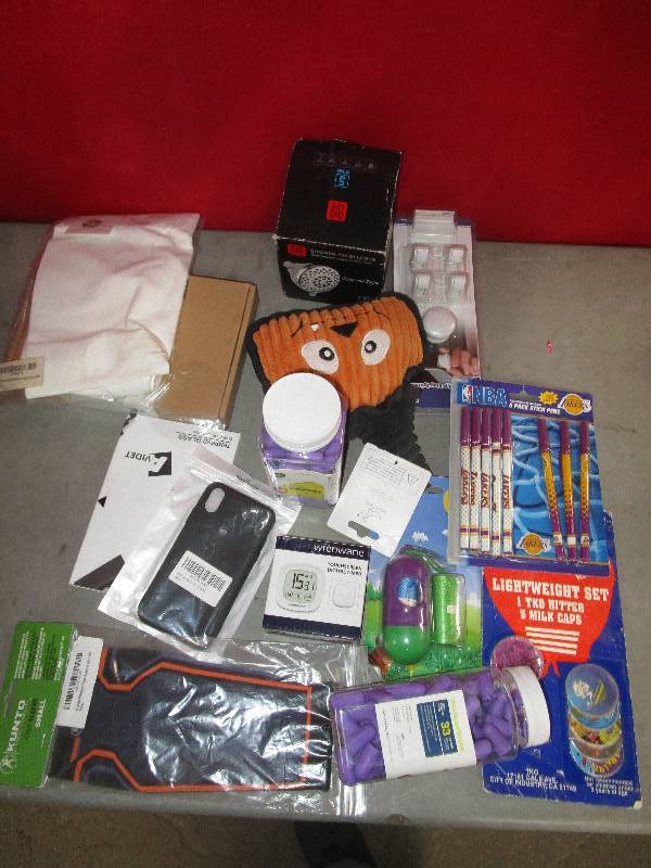 lot 4281 image: Lot of Random Items