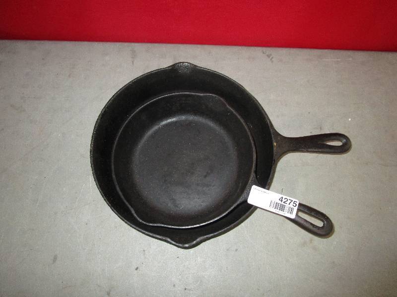 lot 4275 image: Cast Iron Pans