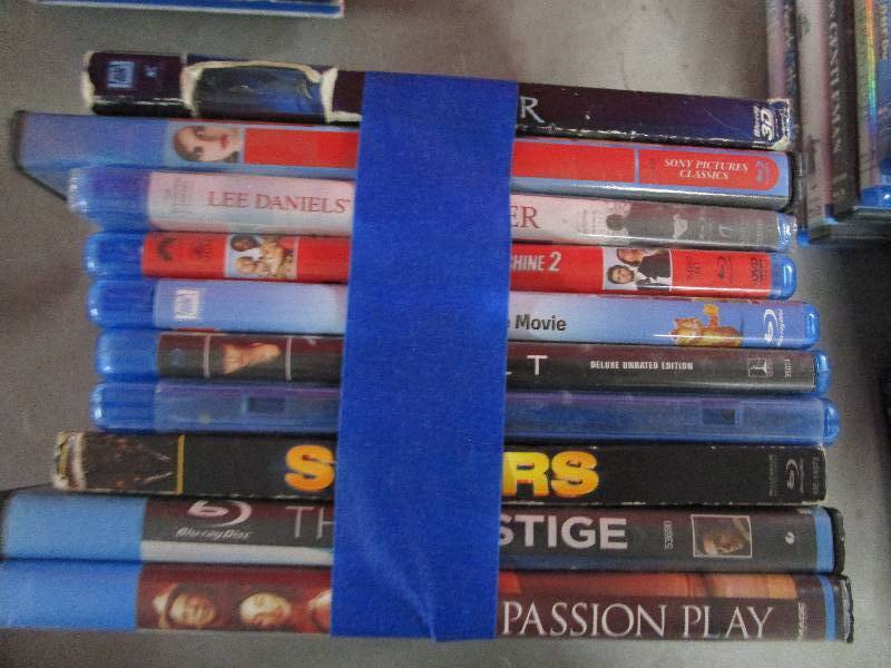 lot 4267 image: Blu-Ray DVD Bundle