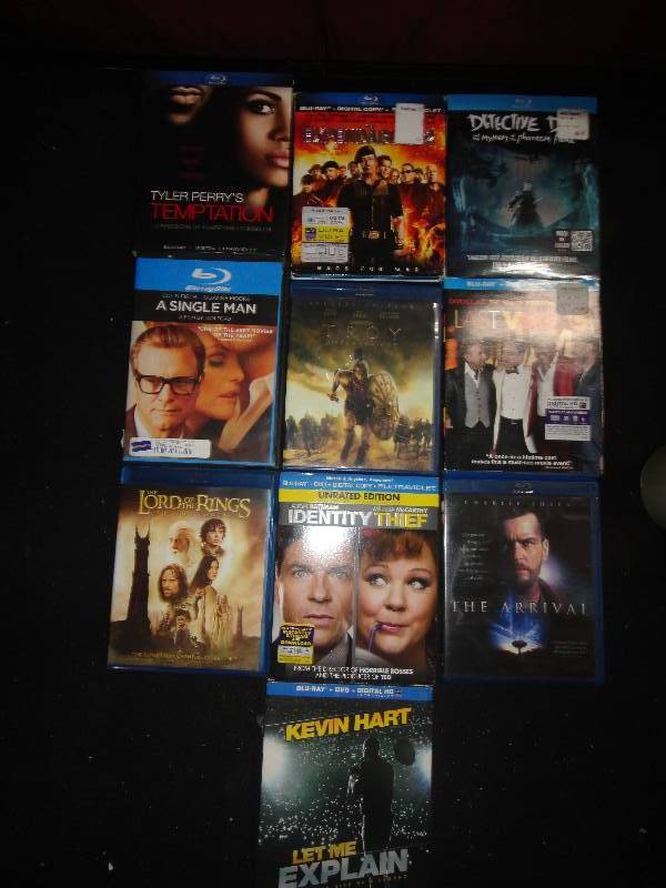 lot 4358 image: Blu-Ray DVD Bundle