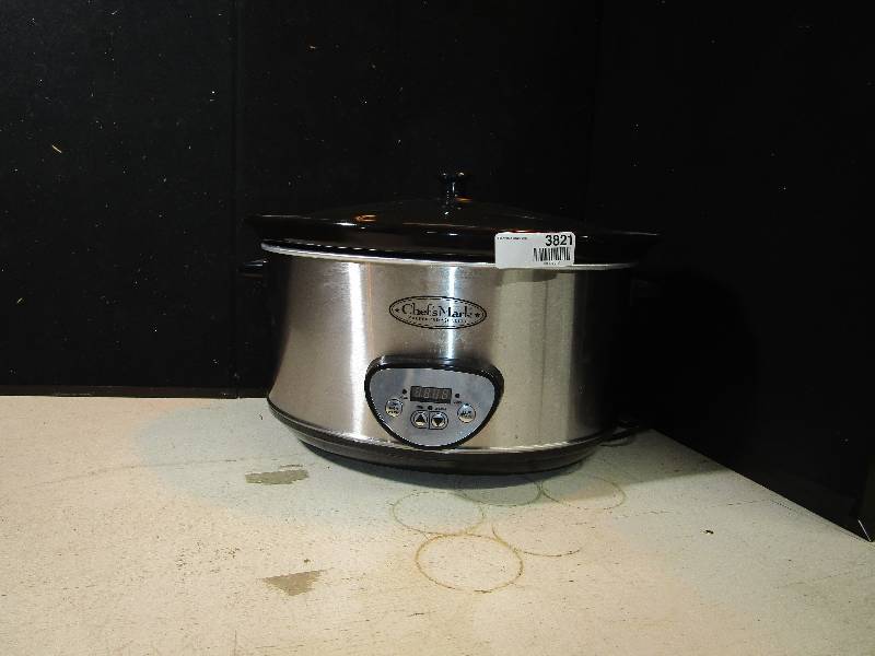 lot 3821 image: Chefs Mark Crock Pot
