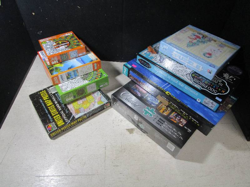 lot 3817 image: Lot of Puzzles