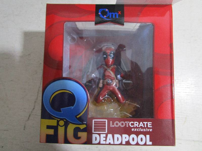 lot 3892 image: Deadpool Figurine