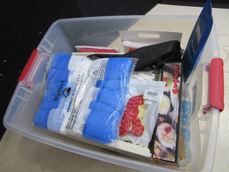 lot 3889 image: Lot of Misc Supplies