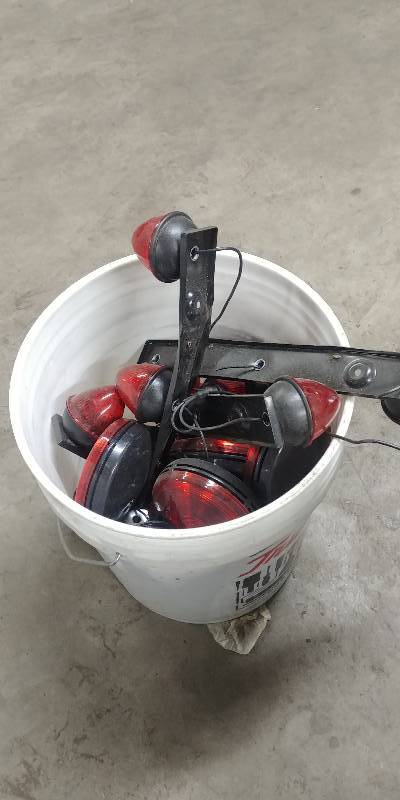 lot 6201 image: Bucket of Trailer Lights