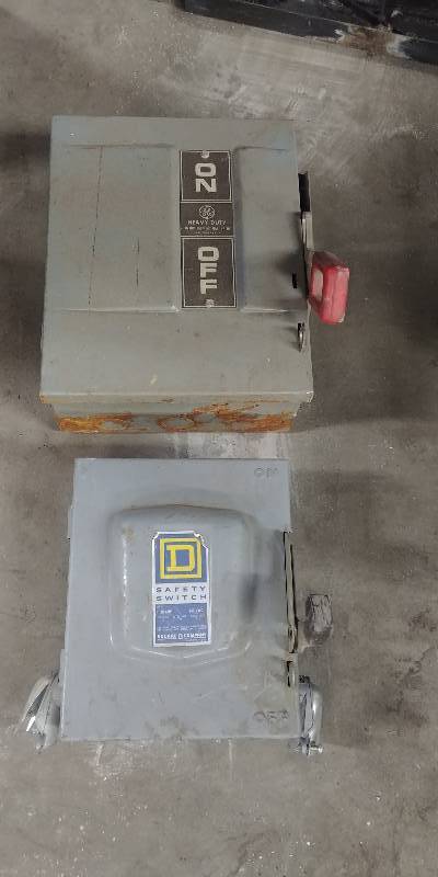 lot 6206 image: Electrical Panels