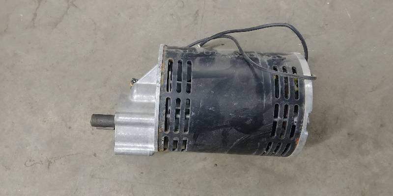 lot 53 image: Tennant Permanent Magnet Motor