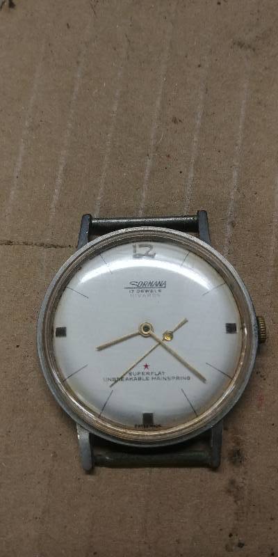 lot 76 image: Vintage 17 Jewel Sornana Watch AS IS