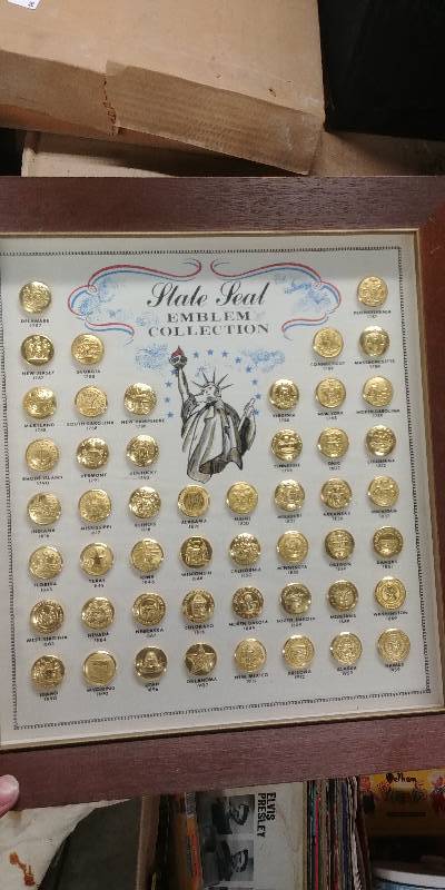lot 95 image: State Seal Emblem Collection