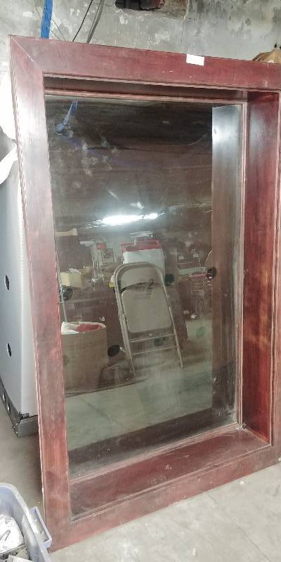 lot 96 image: Large Framed 2 Way Mirror