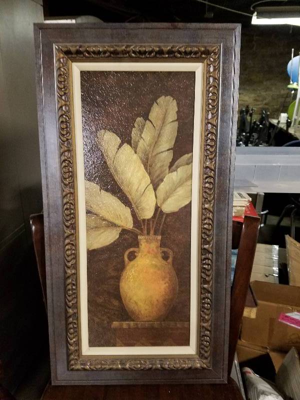 lot 3154 image: Wall Decor