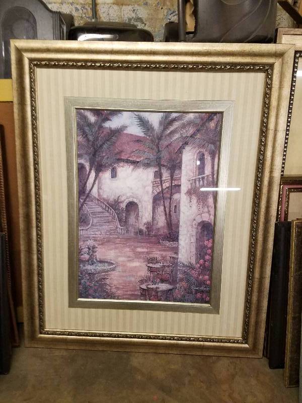 lot 3158 image: Wall Decor