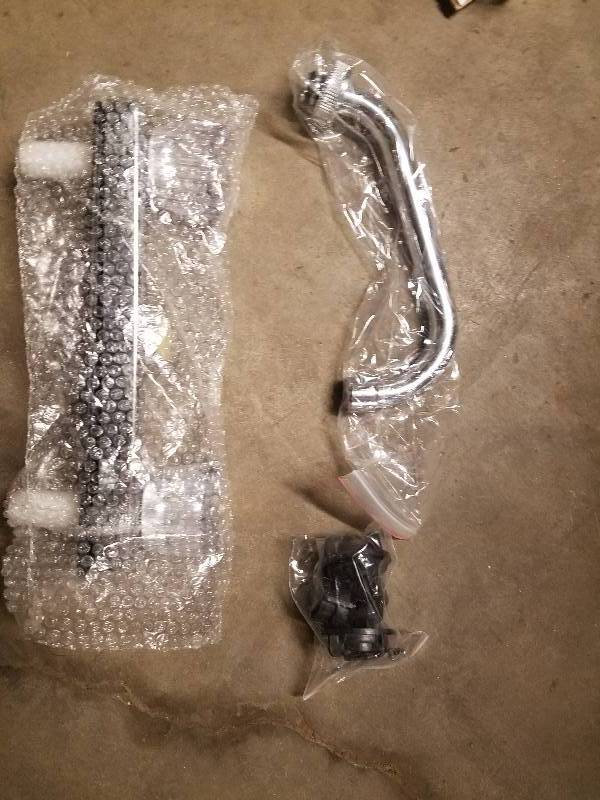 lot 6275 image: Faucet Set