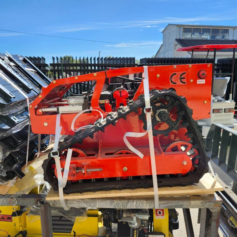 lot 8316 image: Unused CAPTOK Remote Control Mower  CK800