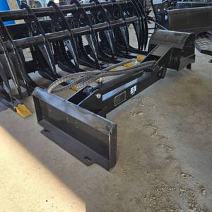 lot 8383 image: Mini Skid Steer Straight Digging Arm (Mini Skid Steer Attachment)