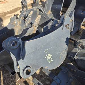 lot 40 image: Heavy Duty Excavator Bucket