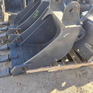 lot 52 image: Heavy Duty Excavator Bucket