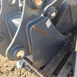 lot 57 image: Heavy Duty Excavator Bucket