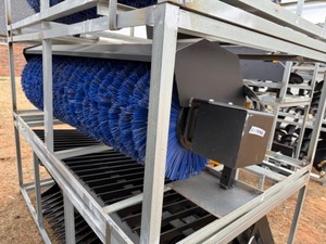 lot 20502 image: Hydraulic 72 Power Broom for Quick Attach Application with Angle Capability