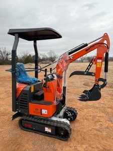 lot 20478 image: AGT L12R Mini Excavator, Pop Up Rear Hatch, Really Nice Layout