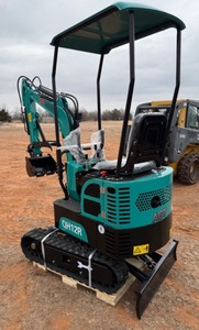 lot 20473 image: AGT QH12R Mini Excavator