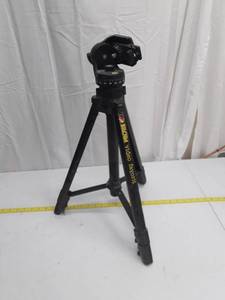 lot 30169 image: Bilora Camera Tri-Pod