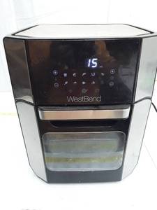 lot 30193 image: West Bend Air Fryer Oven