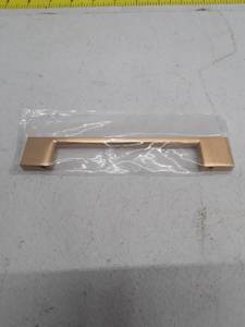 lot 30235 image: Southern Hills Fine Caninet Hardware (5 pack) 5 inch Hole Spacing
